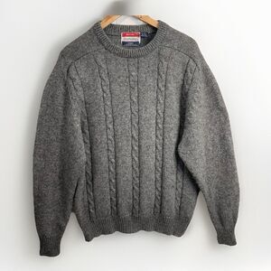 Manhattan Sport Mens Large VTG Wool/ Acrylic Cable Knit Sweater Gray